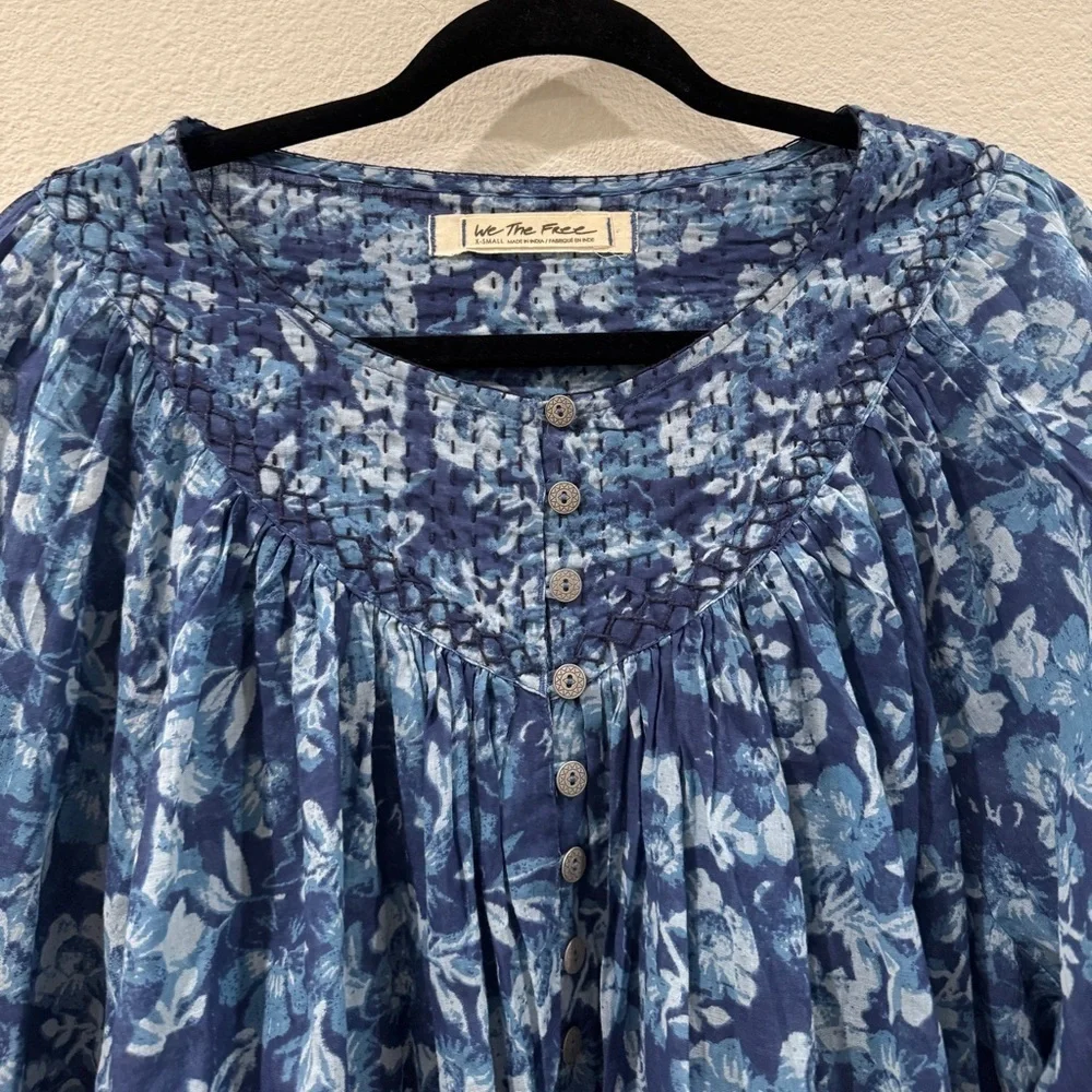 Free People Cool Meadow Blue Floral 100% Cotton Button Front Peasant Blouse XS